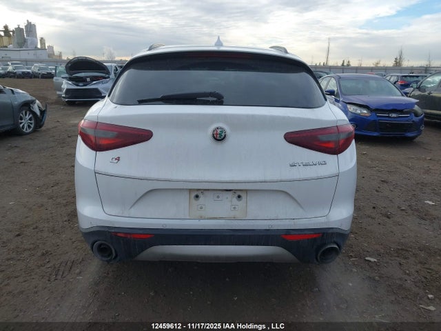 ZASFAKPN3J7B64279 Alfa Romeo Stelvio