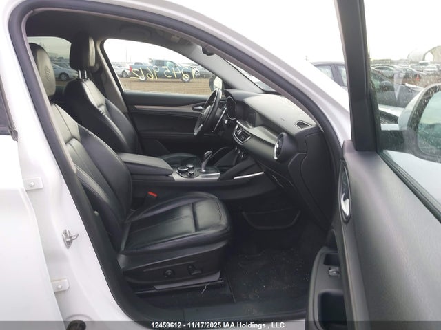 ZASFAKPN3J7B64279 Alfa Romeo Stelvio