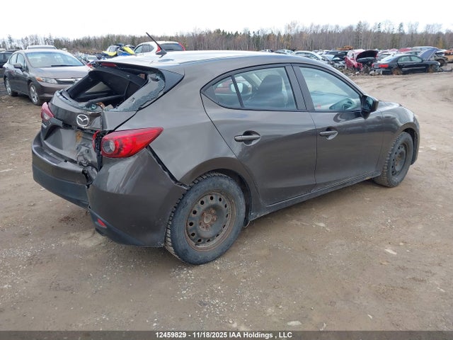 JM1BM1K78E1176602 Mazda Mazda3 Gx-sky