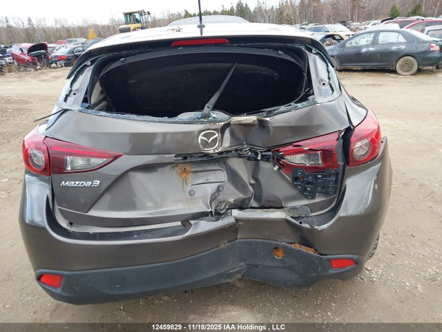 JM1BM1K78E1176602 Mazda Mazda3 Gx-sky