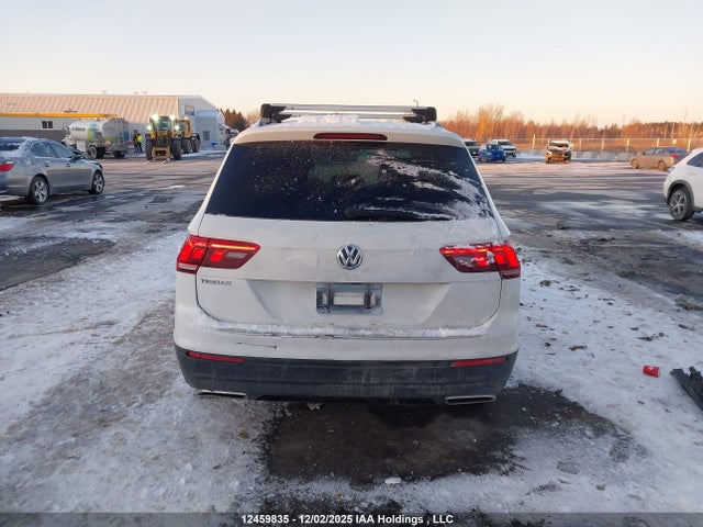 12459835 :رقم المزاد ، 3VV0B7AX5KM021068 vin ، 2019 Volkswagen Tiguan Trendline مزاد بيع