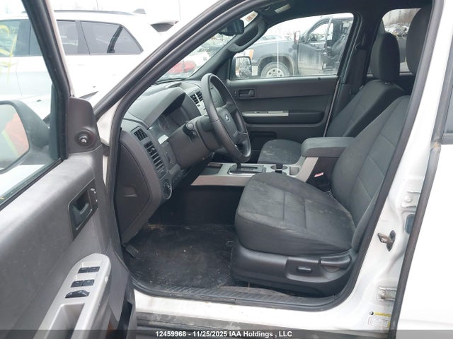 12459968 :رقم المزاد ، 1FMCU0DG2BKB67861 vin ، 2011 Ford Escape Xlt مزاد بيع