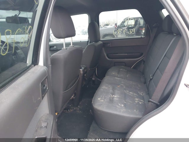 12459968 :رقم المزاد ، 1FMCU0DG2BKB67861 vin ، 2011 Ford Escape Xlt مزاد بيع