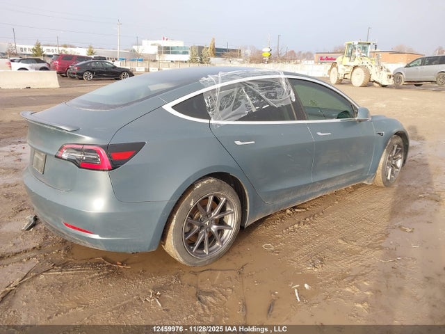 Продажа на аукционе авто 2020 Tesla Model 3, vin: 5YJ3E1EB9LF670523, номер лота: 12459976