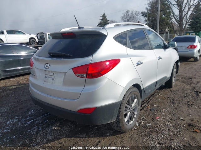 KM8JU3AG5FU996706 Hyundai TUCSON GLS
