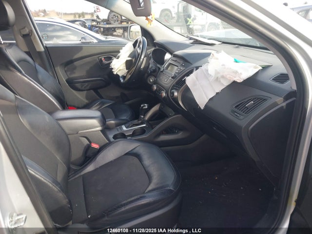 KM8JU3AG5FU996706 Hyundai TUCSON GLS