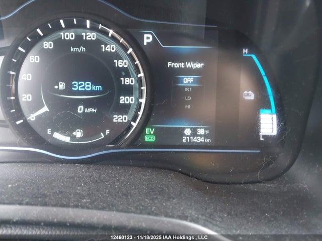 KMHC65LDXJU070120 Hyundai Ioniq Plug-in Hybrid Se