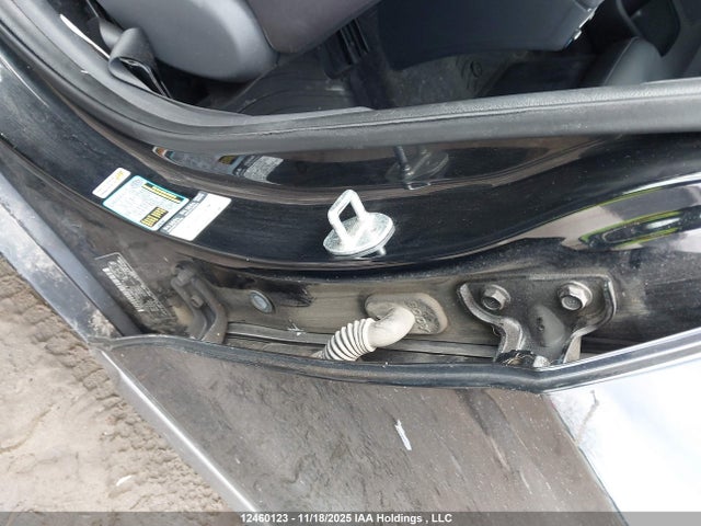 KMHC65LDXJU070120 Hyundai Ioniq Plug-in Hybrid Se