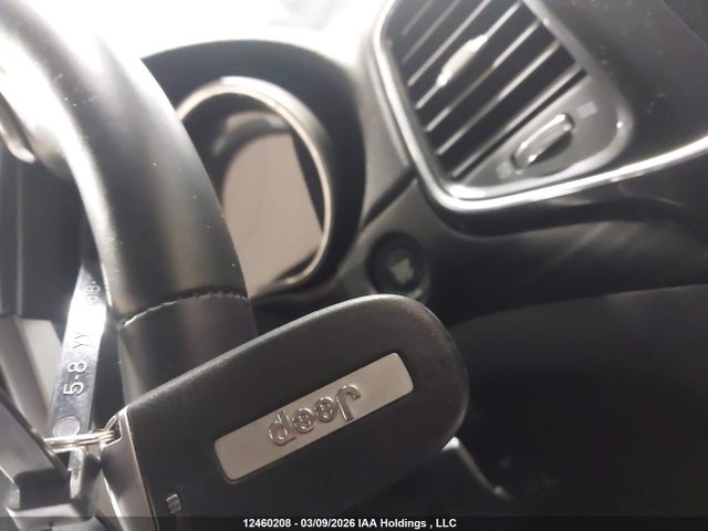 Продажа на аукционе авто 2022 Jeep Grand Cherokee Laredo E/laredo X, vin: 1C4RJFAG5NC148766, номер лота: 12460208
