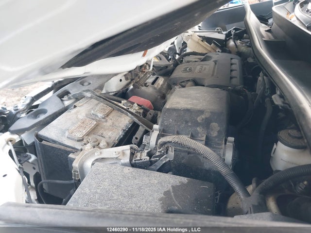 12460290 :رقم المزاد ، 2T3ZFREV2JW522821 vin ، 2018 Toyota Rav4 Le مزاد بيع
