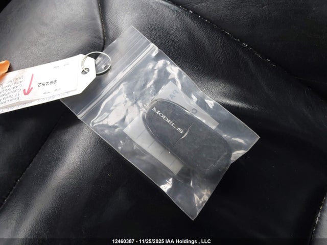 Продажа на аукционе авто 2017 Tesla Model S 100d/60d/75d/90d/p100d, vin: 5YJSA1E20HF203005, номер лота: 12460387