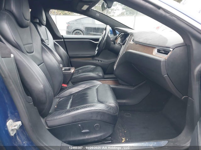 Продажа на аукционе авто 2017 Tesla Model S 100d/60d/75d/90d/p100d, vin: 5YJSA1E20HF203005, номер лота: 12460387