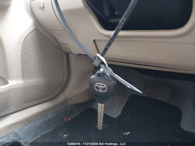 12460415 :رقم المزاد ، 4T1BF1FKXCU637072 vin ، 2012 Toyota Camry Se/le/xle مزاد بيع