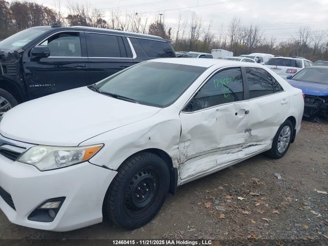 12460415 :رقم المزاد ، 4T1BF1FKXCU637072 vin ، 2012 Toyota Camry Se/le/xle مزاد بيع