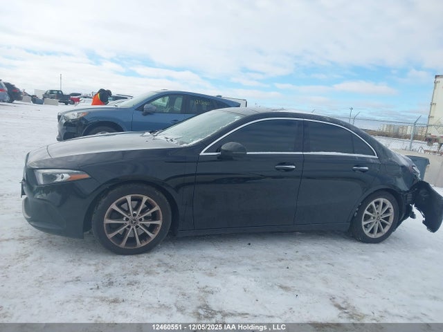 WDD3G4FBXLW040764 Mercedes-Benz A 220 4matic