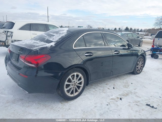 WDD3G4FBXLW040764 Mercedes-Benz A 220 4matic