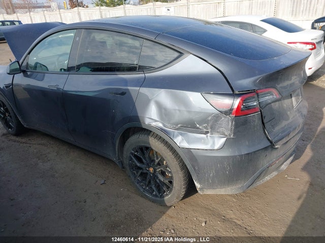 7SAYGDEE3PF582605 Tesla Model Y Long Range