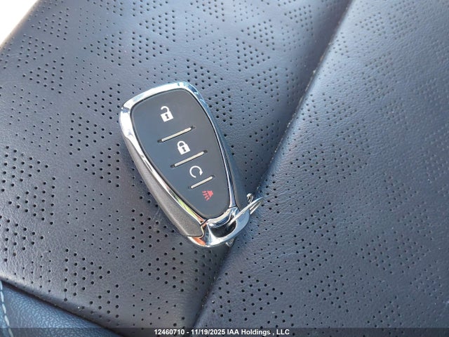 1G1FY6S01P4208239 Chevrolet Bolt Euv Lt