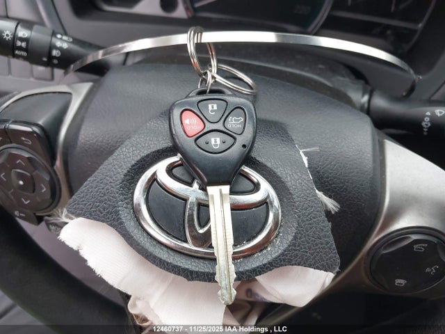 12460737 :رقم المزاد ، 4T3ZA3BB4EU082533 vin ، 2014 Toyota Venza Le/xle مزاد بيع