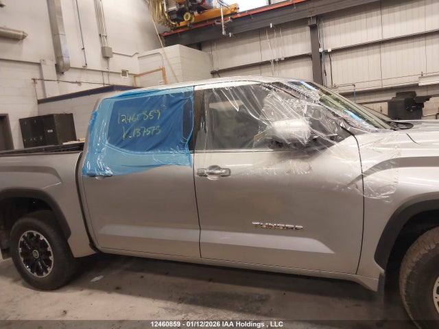 5TFJA5DB1RX137575 Toyota Tundra Crewmax Limited