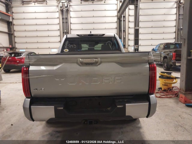 5TFJA5DB1RX137575 Toyota Tundra Crewmax Limited