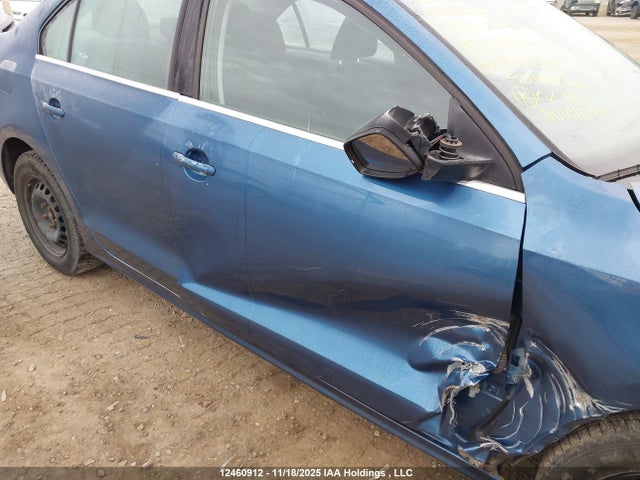 3VWD07AJ9FM300253 Volkswagen JETTA SE