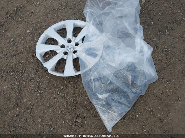 5YFBPRBE1LP134771 Toyota COROLLA LE