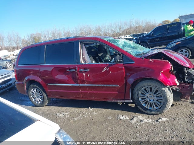 2C4RC1JG1GR133737 Chrysler Town &amp; Country Limited
