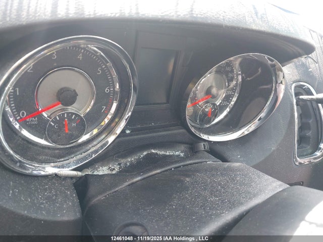 2C4RC1JG1GR133737 Chrysler Town &amp; Country Limited