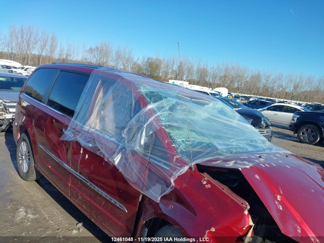 2C4RC1JG1GR133737 Chrysler Town &amp; Country Limited