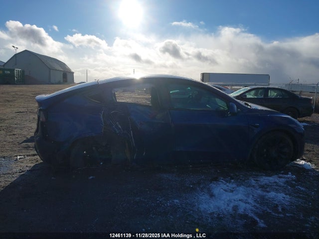 Tesla Model Y Long Range 2020 5YJYGDEE8LF015796 Image 13