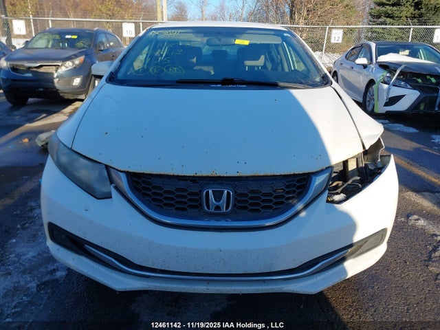 Продажа на аукционе авто 2015 Honda Civic Lx, vin: 2HGFB2F45FH016842, номер лота: 12461142