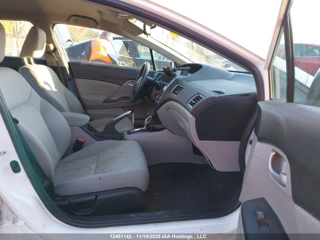 Продажа на аукционе авто 2015 Honda Civic Lx, vin: 2HGFB2F45FH016842, номер лота: 12461142