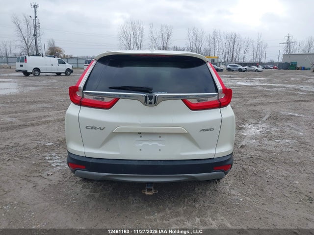 2HKRW2H24JH136899 Honda CR-V LX