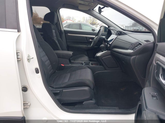 2HKRW2H24JH136899 Honda CR-V LX
