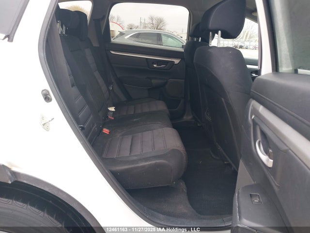 2HKRW2H24JH136899 Honda CR-V LX