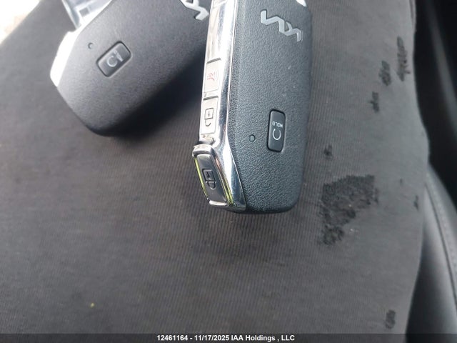 2025 Kia Seltos S მანქანა იყიდება აუქციონზე, vin: KNDEUCAA5S7760664, აუქციონის ნომერი: 12461164