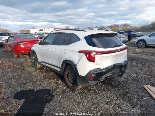 2025 Kia Seltos S მანქანა იყიდება აუქციონზე, vin: KNDEUCAA5S7760664, აუქციონის ნომერი: 12461164