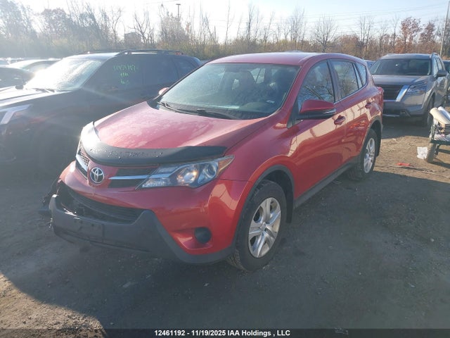 2T3ZFREV5FW162547 Toyota RAV4 LE