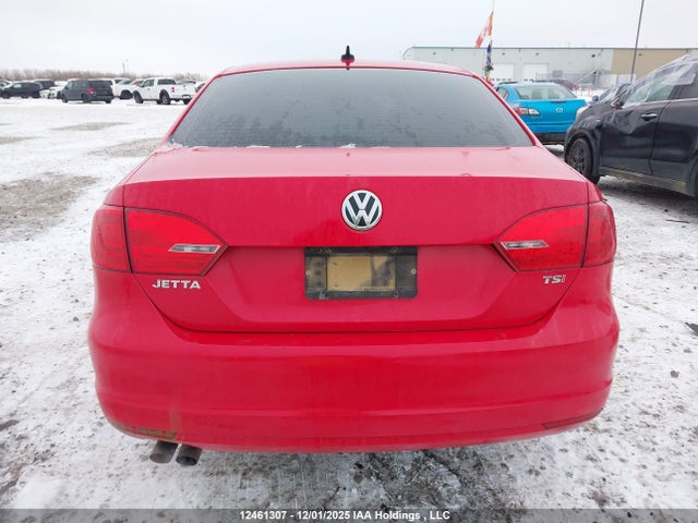 3VWL07AJ2EM394390 Volkswagen JETTA SEL