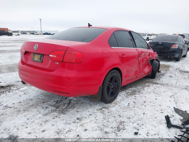 3VWL07AJ2EM394390 Volkswagen JETTA SEL