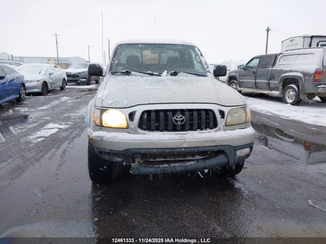 2004 Toyota Tacoma Xtracab მანქანა იყიდება აუქციონზე, vin: 5TEWN72NX4Z406936, აუქციონის ნომერი: 12461333