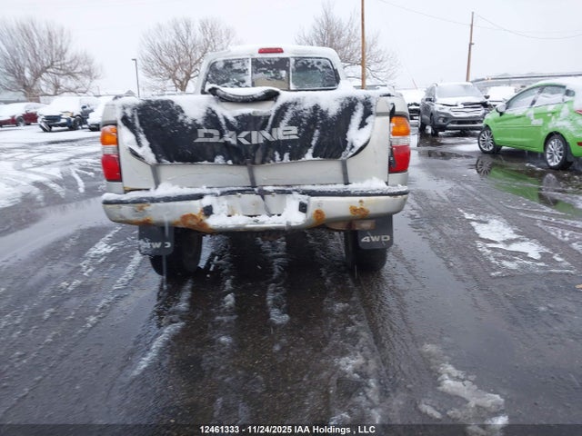 2004 Toyota Tacoma Xtracab მანქანა იყიდება აუქციონზე, vin: 5TEWN72NX4Z406936, აუქციონის ნომერი: 12461333