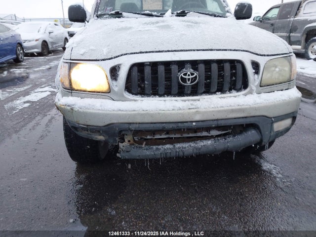 2004 Toyota Tacoma Xtracab მანქანა იყიდება აუქციონზე, vin: 5TEWN72NX4Z406936, აუქციონის ნომერი: 12461333