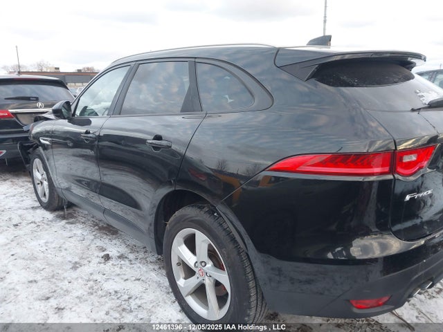 SADCJ2FN5JA296836 Jaguar F-pace Premium