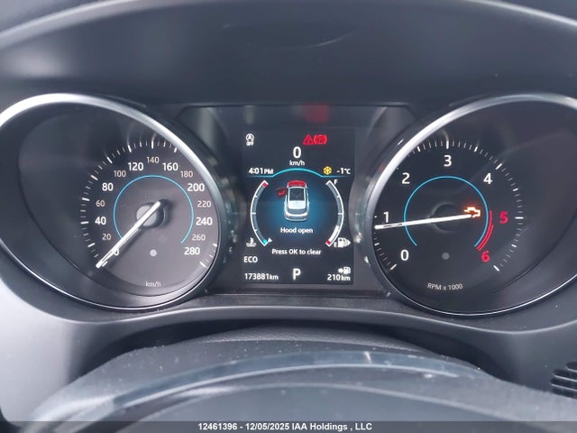 SADCJ2FN5JA296836 Jaguar F-pace Premium