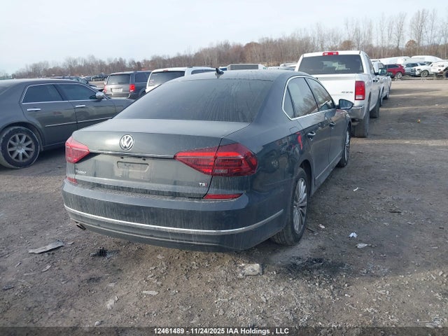 1VWBT7A39HC050811 Volkswagen Passat 1.8 Tsi Comfortline