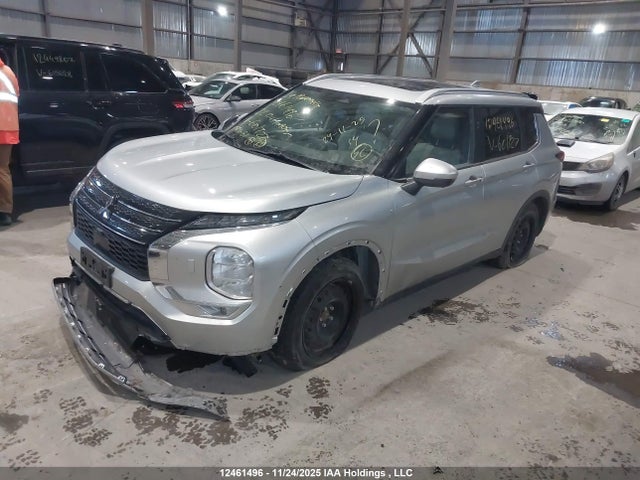 JA4J4UA83NZ601727 Mitsubishi Outlander Se/black Edition