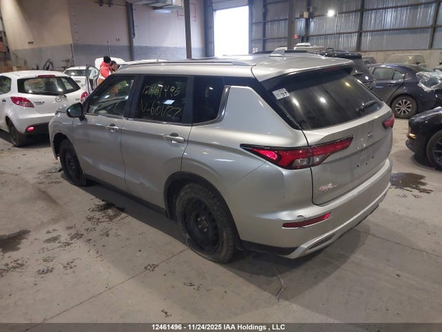 JA4J4UA83NZ601727 Mitsubishi Outlander Se/black Edition