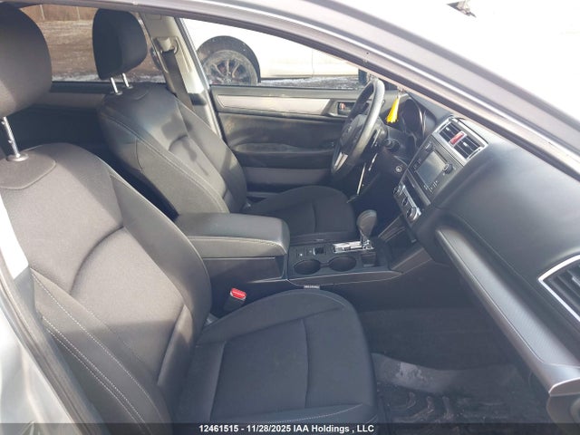 4S3BNDA65F3005240 Subaru Legacy 2.5i